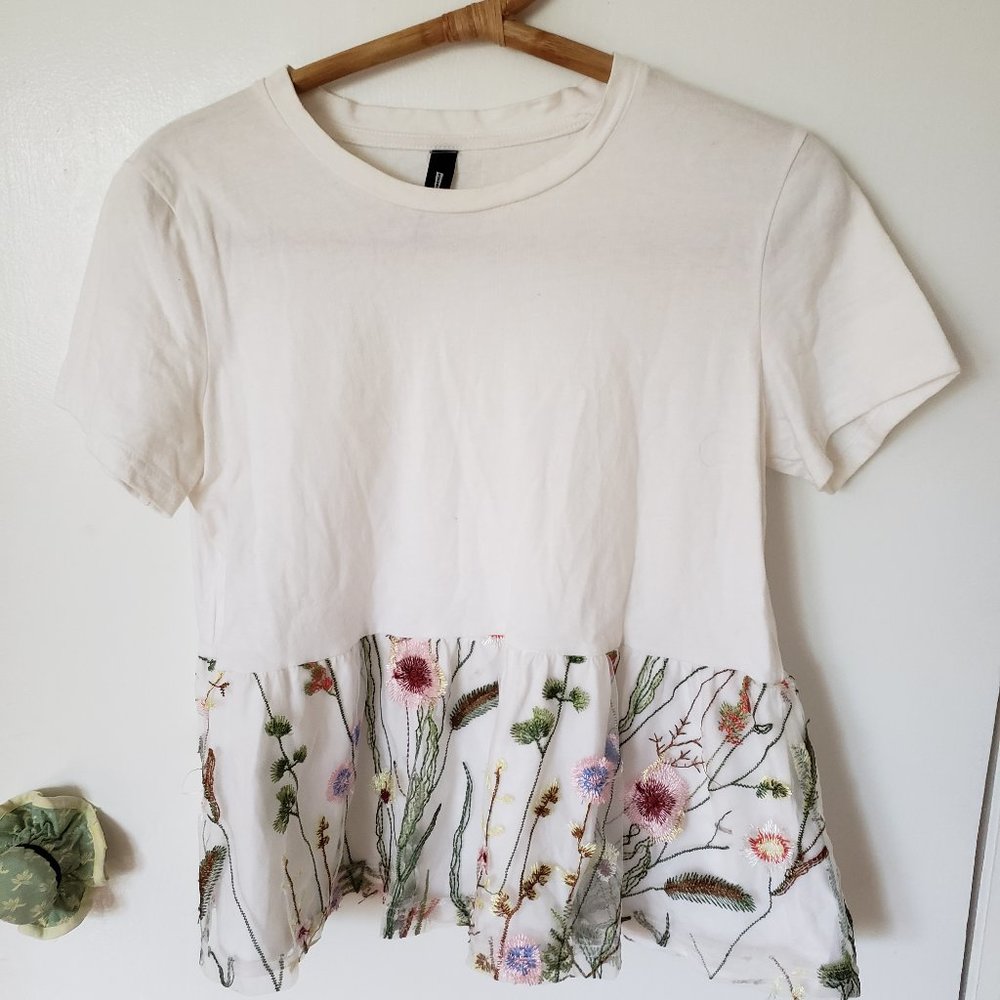 Design Lab Floral Peplum Tee